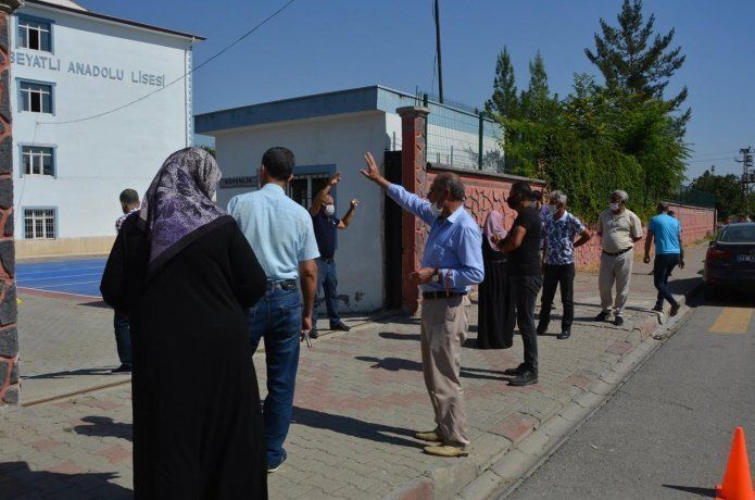 YKS'de ilk oturum sona erdi