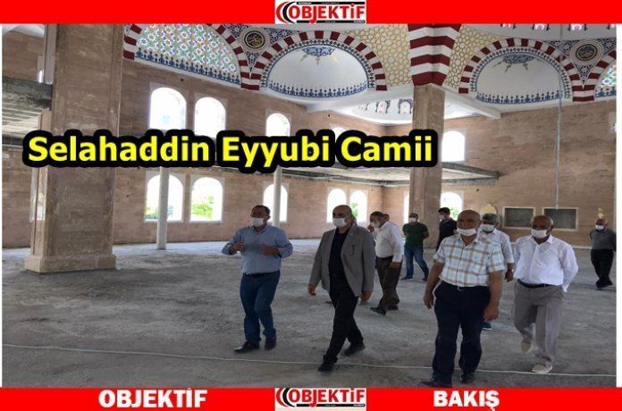 Milletvekili Özdemir Selahaddin Eyyubi Camiinde incelemelerde bulundu.