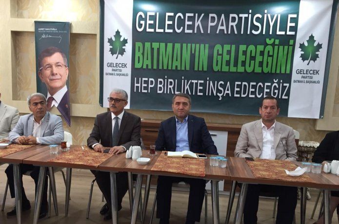 "Umutlar 'Gelecek'le yeşerecek"