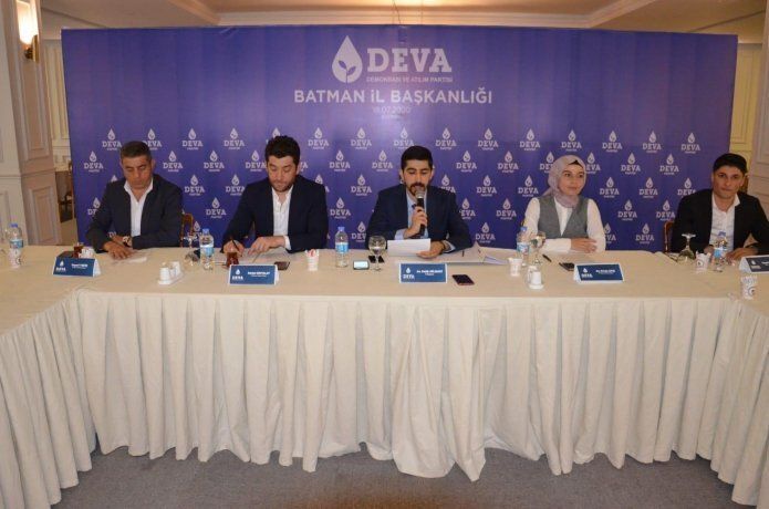 DEVA Partisi İl Yönetimi kentteki ulusal ve yerel basınla bir araya geldi