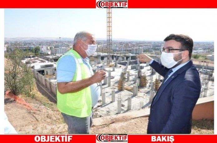 Külliye inşaatında inceleme