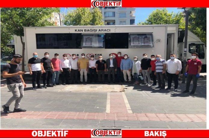 DEVA Partisi'nden Kızılay'a kan bağışı