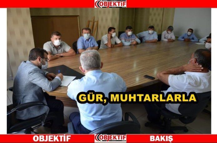 Başkan Gür, muhtarlarla istişare toplantısı gerçekleştirdi