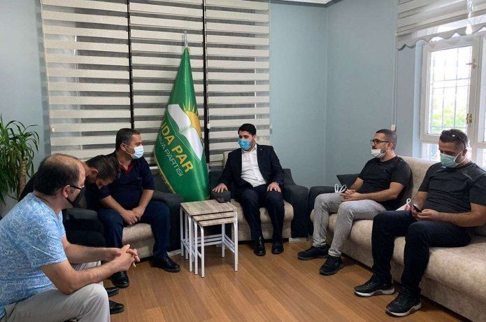 Eczane teknisyenleri çalışma şartlarının iyileştirilmesini istiyor