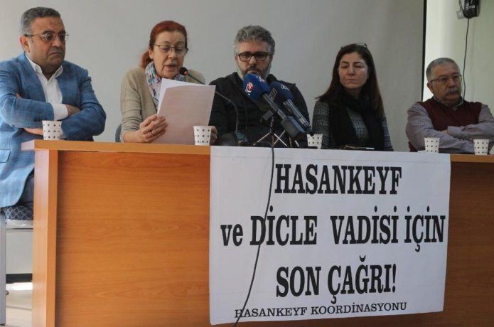 Beyza Üstün ve tüm gözaltına alınanları serbest bırakın!