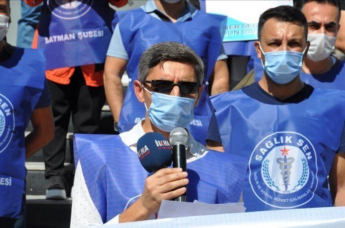 Sağlık çalışanlarının sorunları çözülmelidir