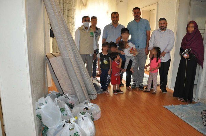 Hayırseverler, Umut Kervanı aracılığıyla Suriyeli aileye yardım eli uzattı