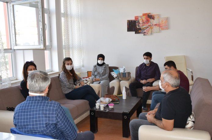 Teşekkür belgesi takdim edildi