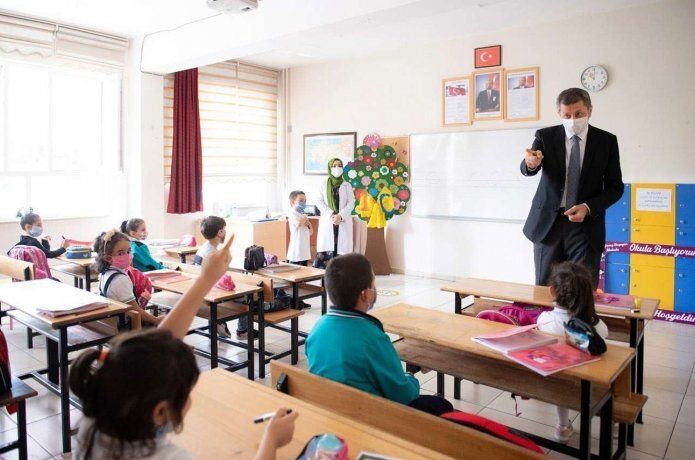 Öğrencilere tablet dağıtımı bu hafta başlıyor