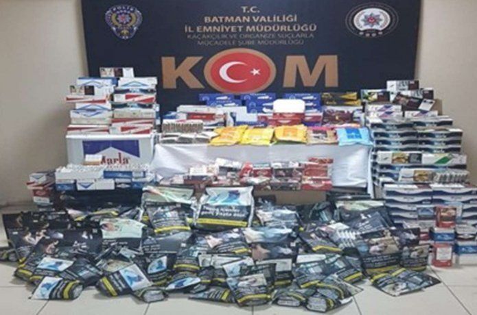 Kaçakçılık yaptıkları iddiasıyla şüpheliler gözaltına alındı