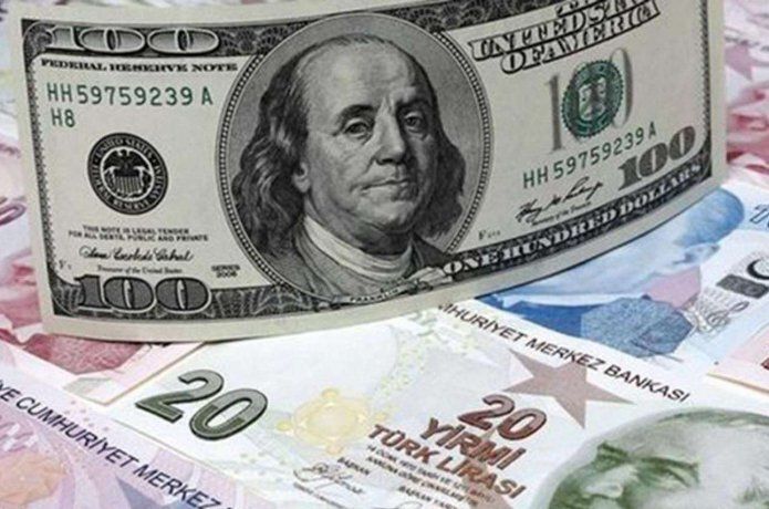 Dolar/TL 8 liranın altına düştü