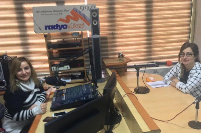 Radyo Yüksel'de ‘’kadına şiddet’’ konuşuldu