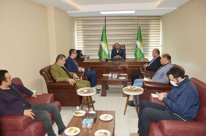Yeniden Refah Partisi’nden HÜDA PAR Batman İl Başkanı Şahin’e ‘hayırlı olsun’ ziyareti