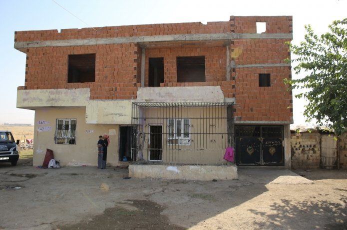 Yoksul vatandaşların evleri belediye tarafından onarılıyor