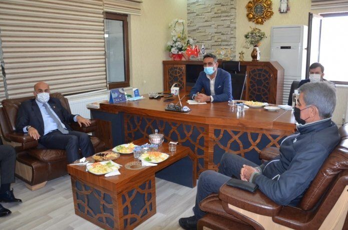 Ziver Özdemir, Organize Sanayi Bölgesini ziyaret etti.