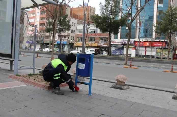 Çöp kovaları yenileniyor