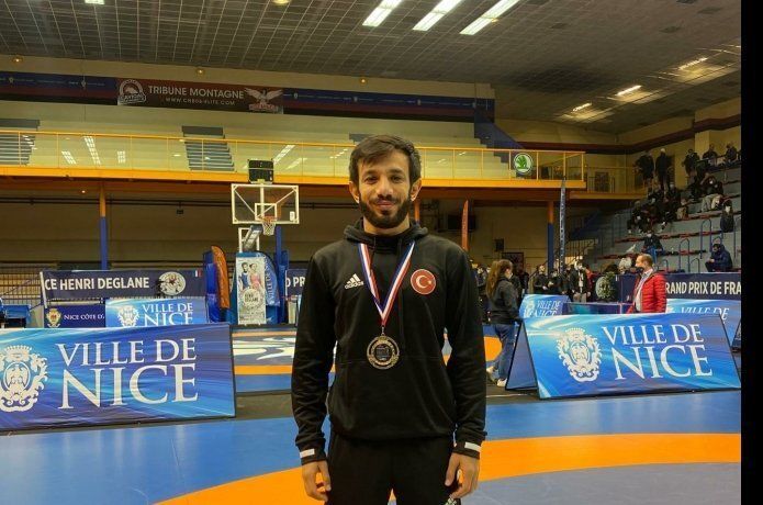 BATÜ öğrencisi Polonya’da şampiyon oldu