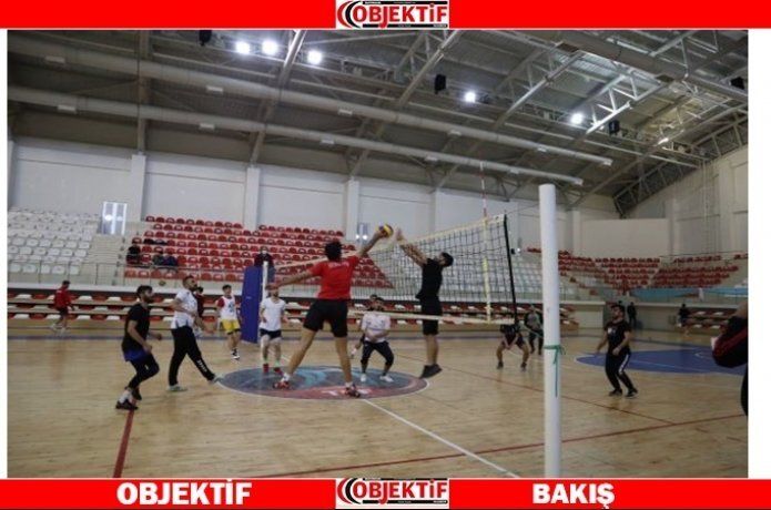Gençlikte voleybol heyecanı