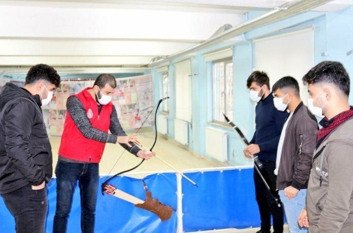 Gençlerin yeni tutkusu okçuluk