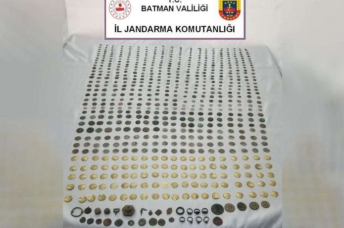 Batman'da 707 tarihi sikke ele geçirildi