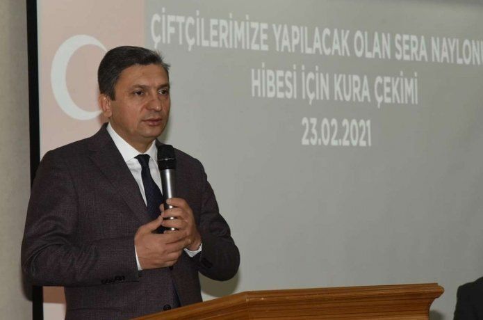Çiftçilere sera naylonu desteği