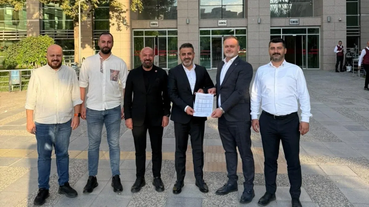 MHP’de Çetin mazbatasını aldı
