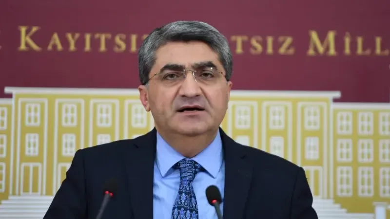 EKMEN : "ÖĞRETMEN EKSİĞİ GİDERİLMELİ"