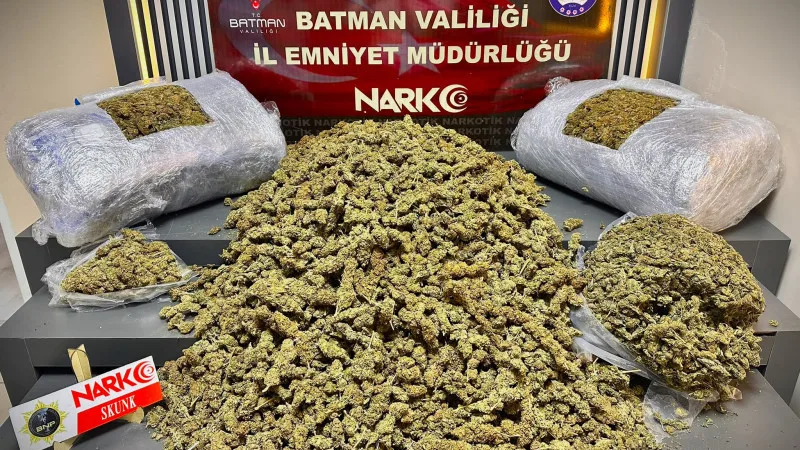 UYUŞTURUCU OPERASYONLARINDA 7 ŞÜPHELİ TUTUKLAMA