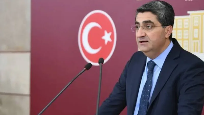 EKMEN : “12 EYLÜL’ÜN KARANLIK MİRASIYLA YÜZLEŞMEK, DEMOKRASİYİ KORUMAKTAN GEÇER”